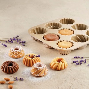 Cotta Gold 9-Piece Flower-Shaped Non-Stick Cuckoo Mold Cast Aluminum Embossed Madeleine Cake Baking Mold