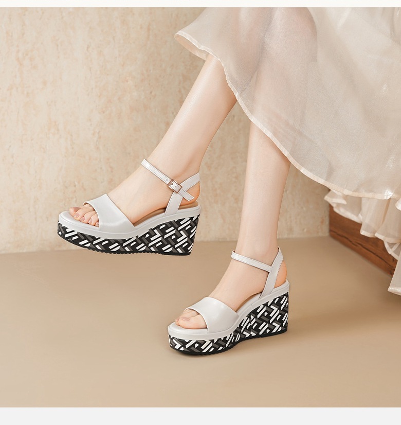 Sandal cao gót nữ hở mũi quai ngang khóa, đế dày 8.5 cm, phối màu — đen chi tiết 1