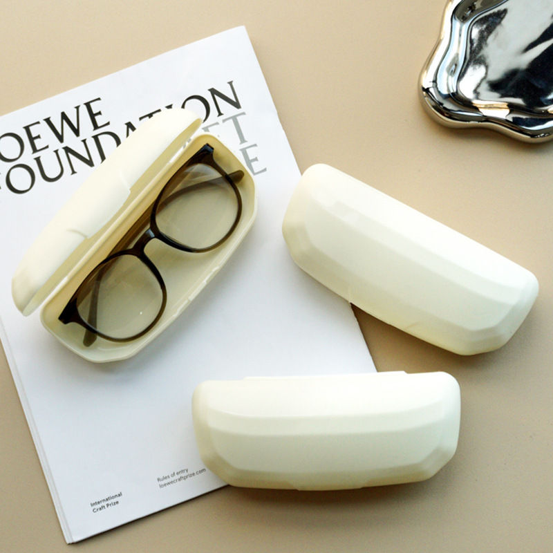 Caja de gafas de plástico blanco arroz, fabricante de cajas de almacenamiento de gafas al por mayor, caja de gafas de alto nivel de sensación de viento