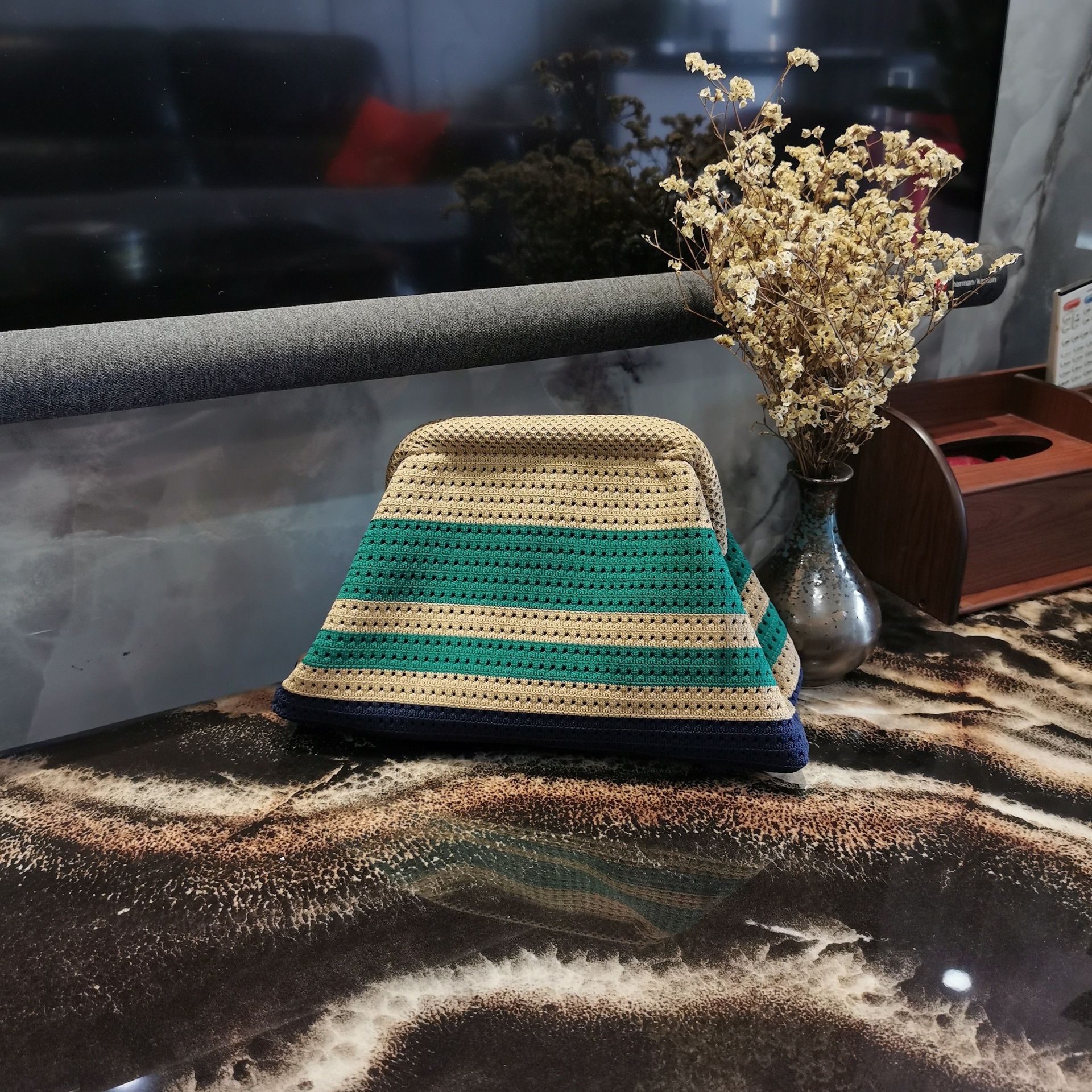 카드 + 녹색 [중공]