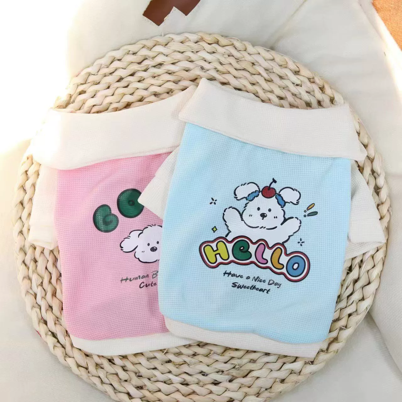 Оригинальная весенняя и осенняя одежда для кошек и собак тонкая дышащая принцесса ветра милая мультяшная рубашка поло с принтом супер милая и тонкая одежда