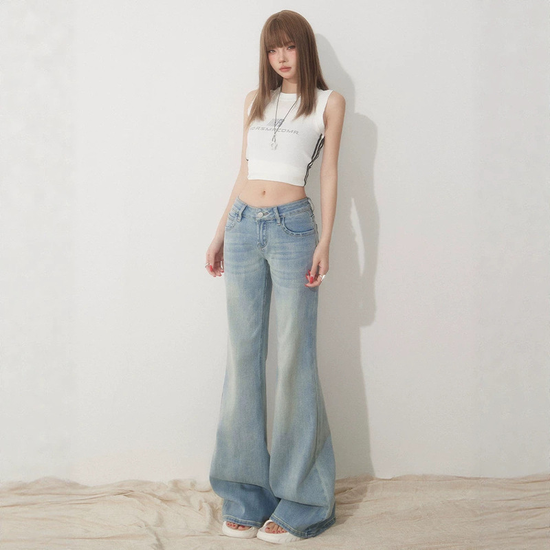 Light-Colored Low-Waist Jeans for Women, Spring and Summer, Slightly Flared Straight-Leg Bell-Bottom Pants, Women's Denim Wide-Leg Loose Slimming Pants for Women Light-Colored Low-Waist Jeans for Women, Spring and Summer, Slightly Flared Straight-Leg Bell-Bottom Pants, Women's Denim Wide-Leg Loose Slimming Pants for Women