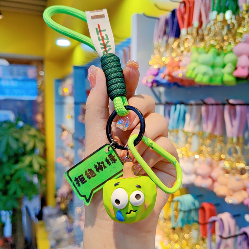 Llavero de muñeca de frutas y verduras de dibujos animados creativos pareja lindo bolso colgante llavero de coche regalo de Yiwu