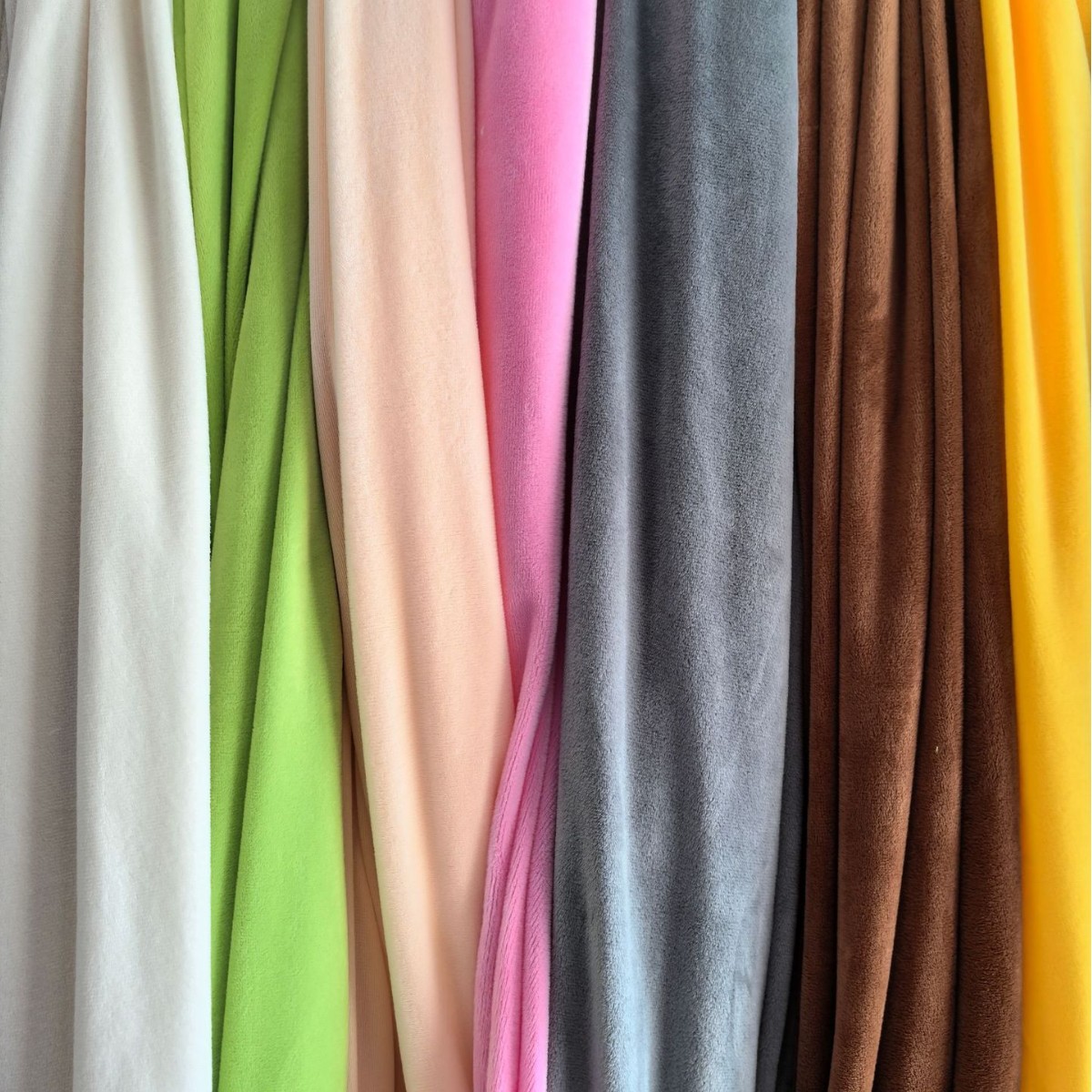 现货1.5毛高水晶超柔水晶绒布料毛绒玩具抱枕狗窝里布短毛绒面料