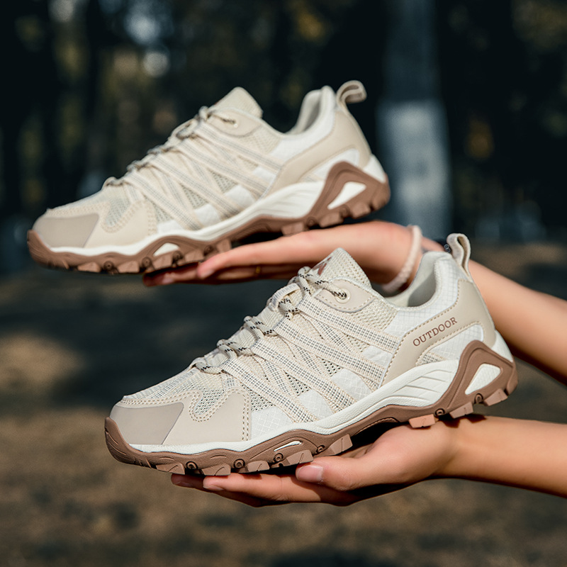 Zapatos de montaña al aire libre para hombres primavera y verano nuevos zapatos de senderismo al aire libre transpirables antideslizantes y desgaste zapatos de retroceso para hombres y mujeres