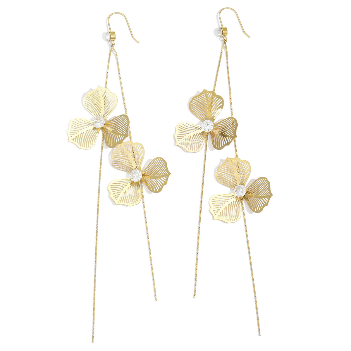 elegant retro sophisticated earrings with tassels with zircon