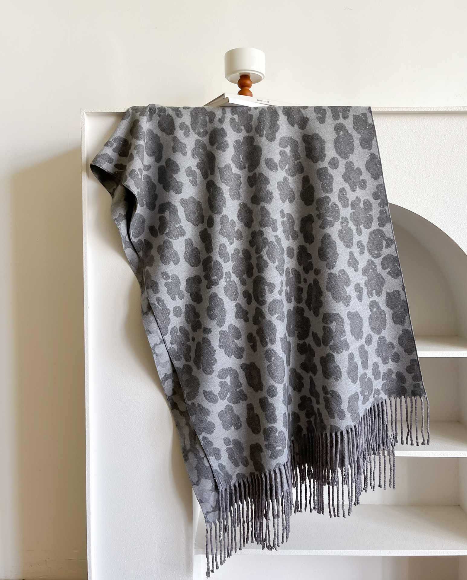 Nuevo estilo de moda de alta calidad imitación de cachemira bufandas de bordas de patrón de leopardo temperamento de cuadrilátero universal engrosado calentamiento buñuelo