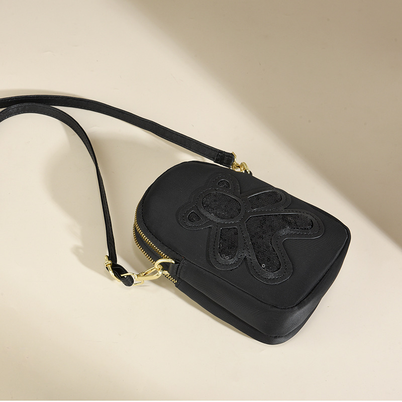 2025 bolsas de hombro fabricantes de atmósfera bolsas de mujer otoño versátil moda de hombro nuevo bolso de hombro para mujeres