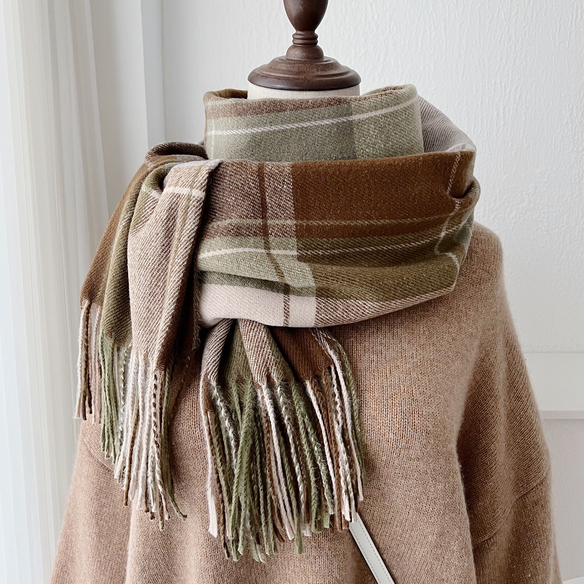 Women's cashmere-like plaid scarf autumn and winter Korean style fashionable all-match lengthened shawl winter thickened cold-proof warm scarf