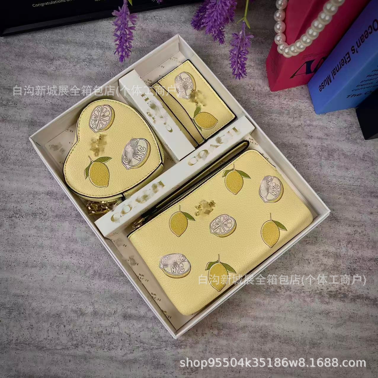 Bolsas de mujer transfronterizas lujosas de alta calidad bolsas de tarjetas de damas de moda versátil bolsas de cambio mini bolsas de tres piezas KomeCO