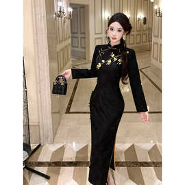 冬季旗袍女新中式2025新款加绒加厚黑色掐腰连衣裙复古气质高端女