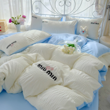 A����ݼ��ļ��׼���ȫ���¿�2025��Ů���������ᴲ��������