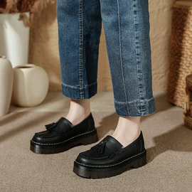 女式时装单鞋;女式皮靴;高跟凉鞋