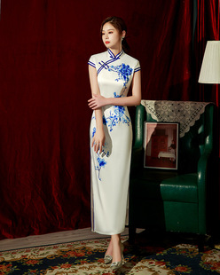 2022�����¿��L������������p����Ů�Ї��L�B��ȹ����ɫ�໨��