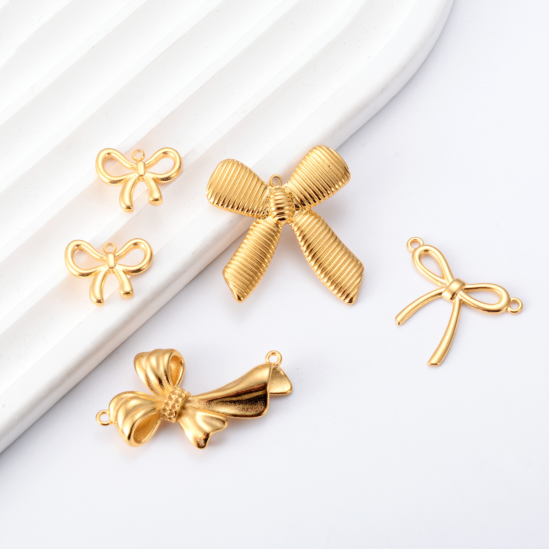 7g Weight Pendant Jewelry Making Type 5 PCS/Package 304 Stainless Steel 18K Gold Plated Bow Knot Pendant Charms