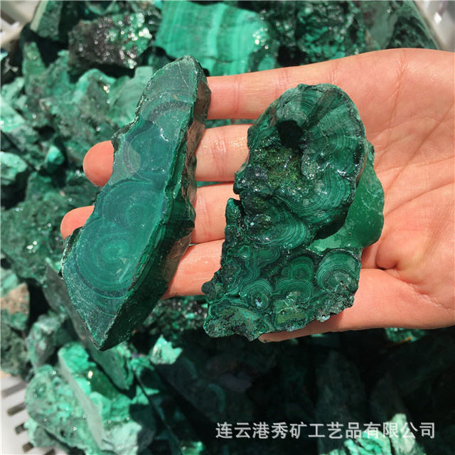 Factory wholesale unpolished malachite gravel scrap irregular scrap