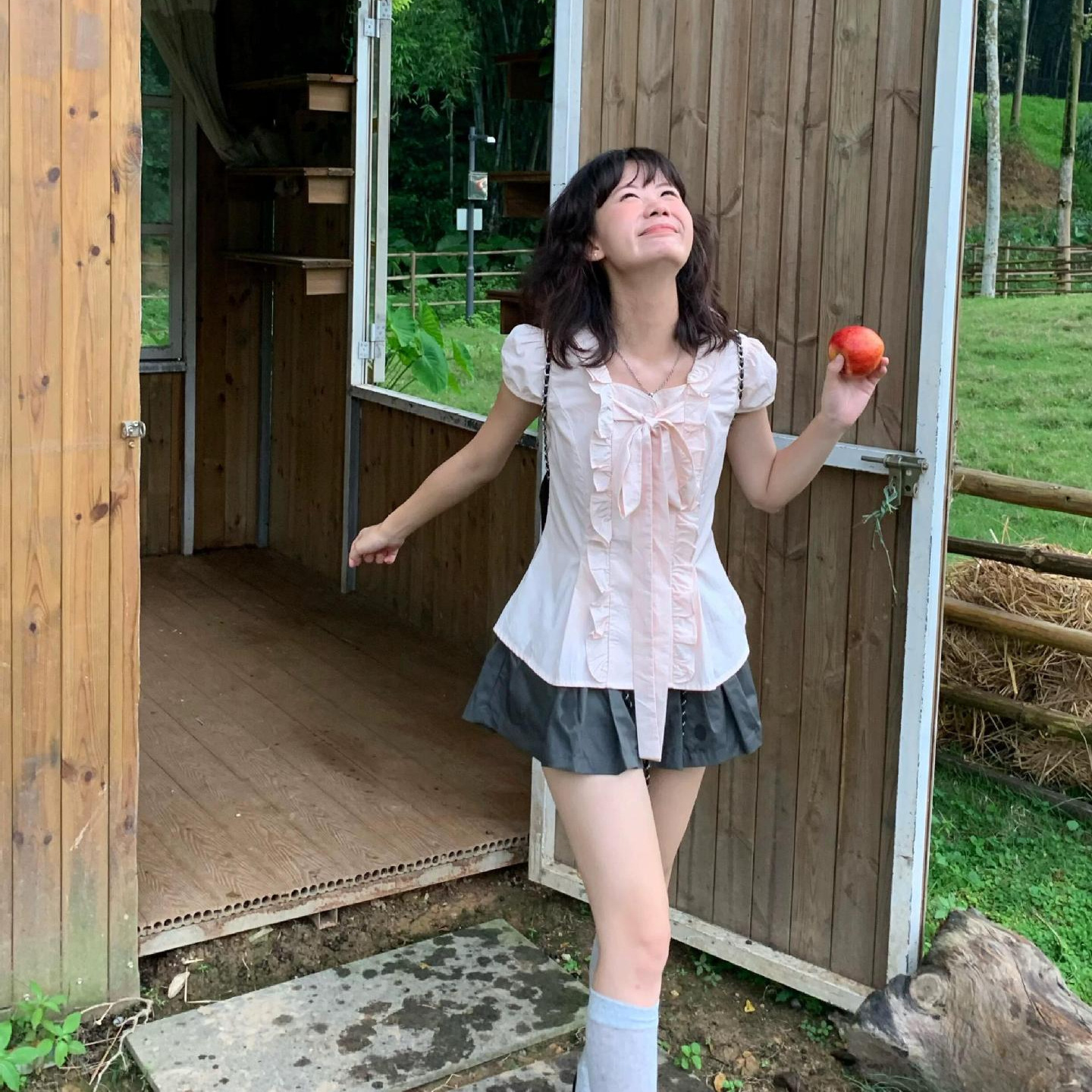 韩系气质甜美蝴蝶结系带短袖衬衫女2025夏季新款收腰显瘦百搭上衣