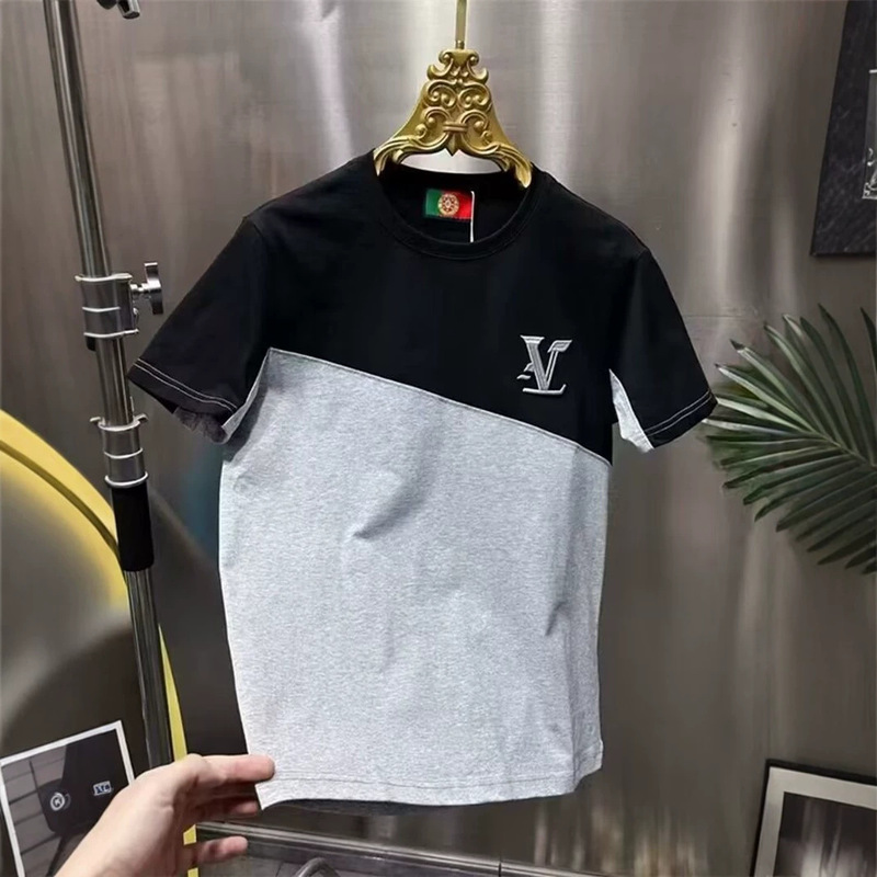 Classic men's t-shirt for summer, outdoor wear, round neck, short-sleeved top with striped print, street style, loose fit, oversized men's clothing Classic men's t-shirt for summer, outdoor wear, round neck, short-sleeved top with striped print, street style, loose fit, oversized men's clothing