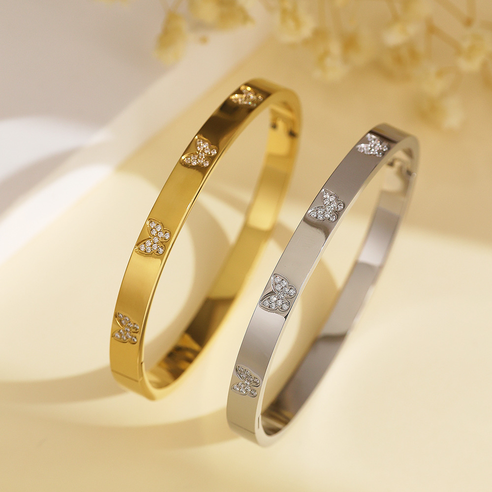 23g Weight Titanium Steel Pendant Material Bangle Classification Titanium Steel Chain Material 1 Piece Quantity Casual Occasion Titanium Steel Material Butterfly Pattern Women's Gender Butterfly Design Basic Style Basic Butterfly Titanium Steel Wholesale Bangle 9