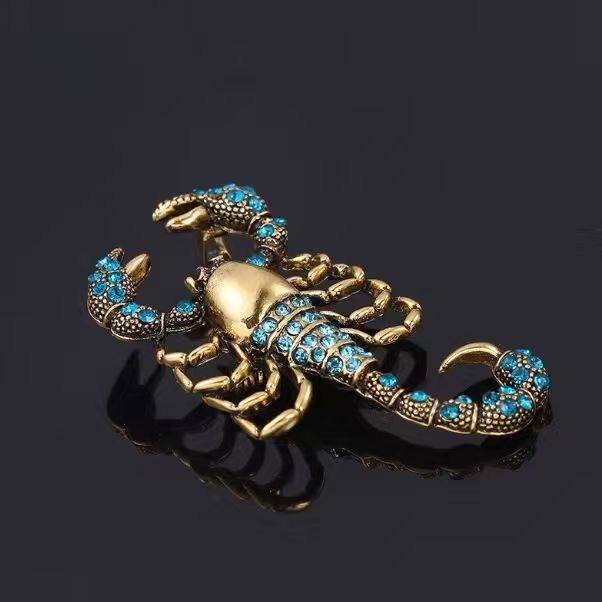 2025 Christmas Limited Edition Baroque Retro Brooch Personalized…