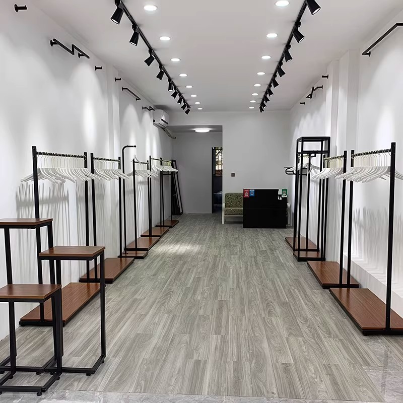 Tienda de ropa colgar percha de ropa tubo cuadrado hierro forjado negro tipo suelo colgante lateral estante de boda tienda de ropa infantil estante de exhibición de estantes de isla