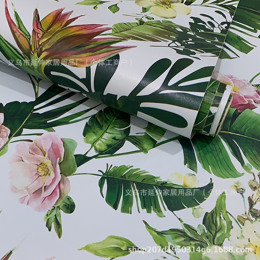 파란색 배경에 꽃