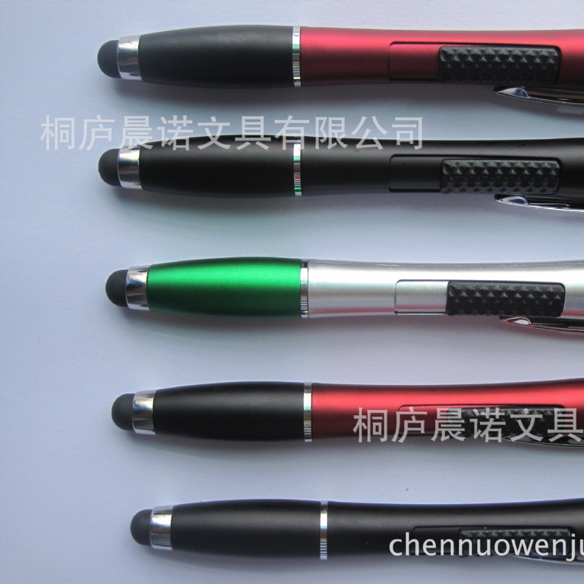 Directo de fábrica de la lámpara LED luminosa Pluma de Prensa de plástico pluma capacitiva de regalo multifuncional pluma