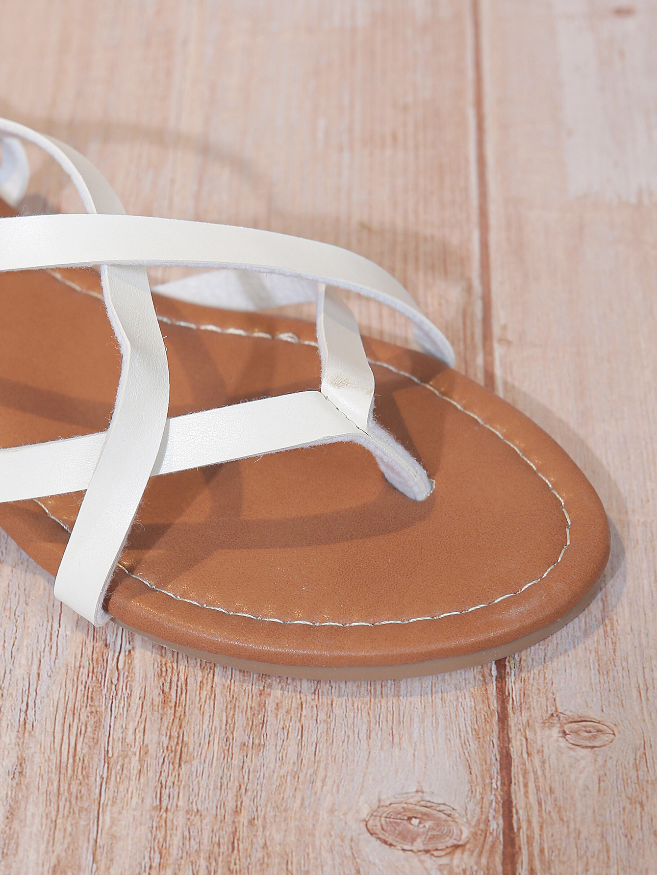 Women's Cross-strap Flat Sandals For Summer Holiday Casual Wear_voghion.com