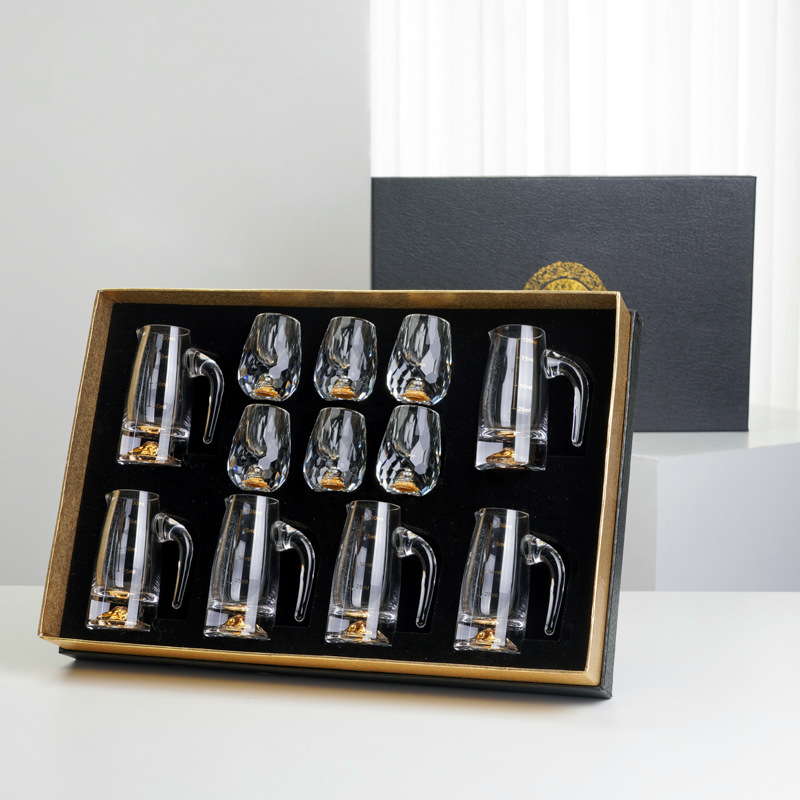 Fábrica diamante hoja de oro vino blanco vidrio hogar traje cristal separador de vino una taza de espíritus de vidrio de gama alta caja de regalo