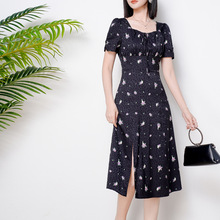 ��ɫ�ձ��L�黨�B��ȹŮ���¿ʽ�����@�ݷ��Iѩ���_��a��ȹ��