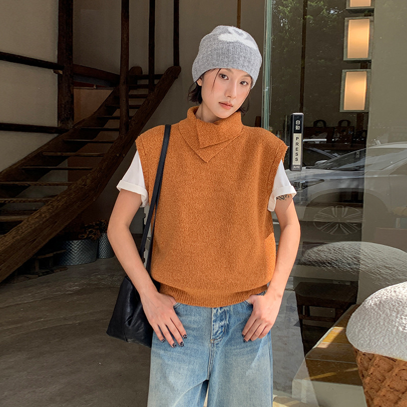 Moxi Thirteen Rows Women's Clothing 2025 Winter New Korean Style High Collar Knitted Sweater Women's Short Sleeve Vest Top Women's Clothing