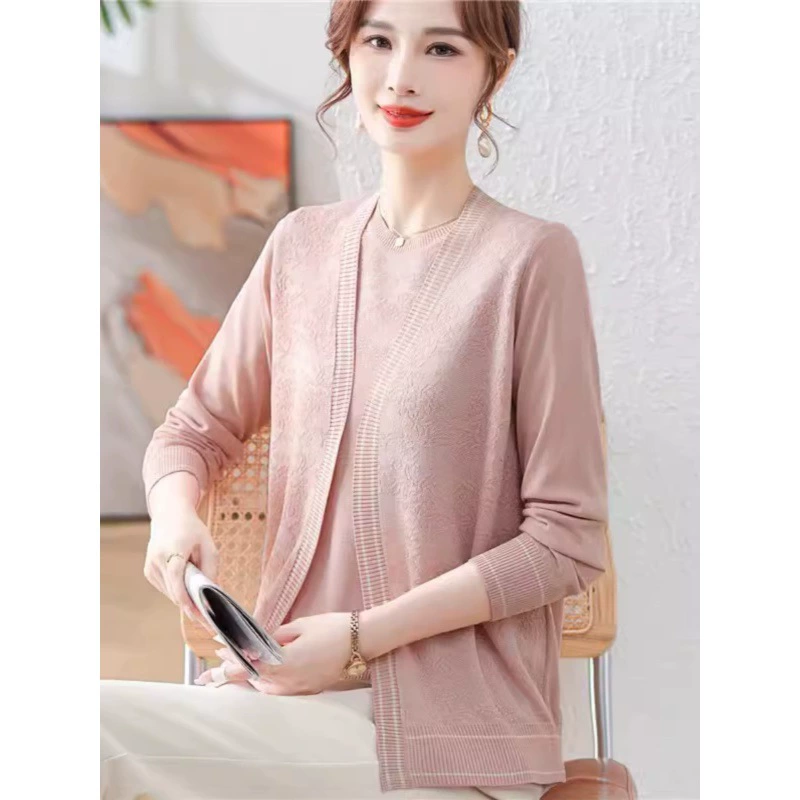 Мама Весна новое тонкое пальто для женщин среднего возраста Летняя футболка с короткими рукавами для женщин среднего и пожилого возраста весенне-осенний вязаный костюм из двух предметов