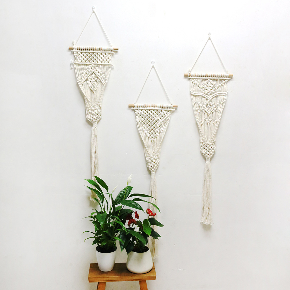 Simple Style Classic Style Solid Color Cotton Pendant Artificial Decorations display picture 1