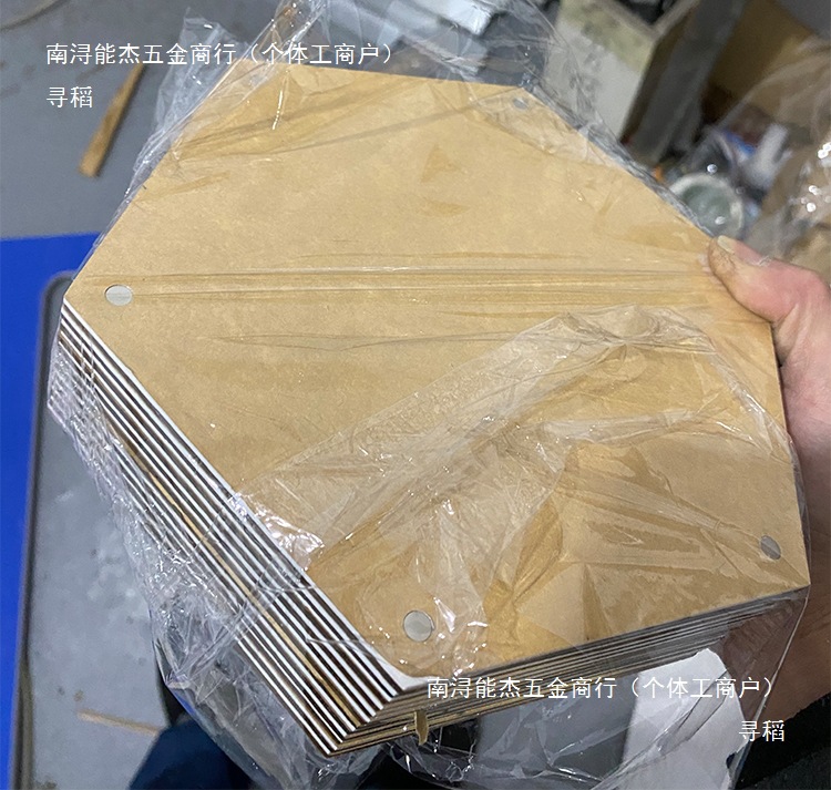 亚克吸卡槽带磁铁插盒强磁a4磁性插槽35寸连体透明标签盒其他