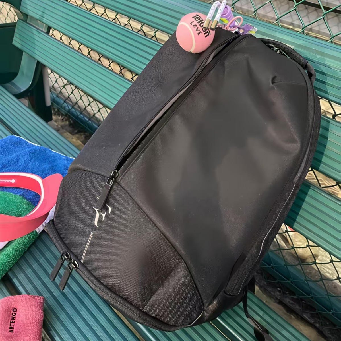 WilS0n-style tennis bag, French Open co-branded sports backpack, two-pack, unisex, in stock for wholesale