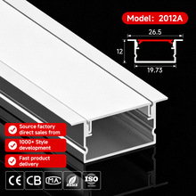 led���l���X�۰��bǶ��ʽ���ۺ�ɫu�����b�X�Ͻ𿨲۟��l���Ο�