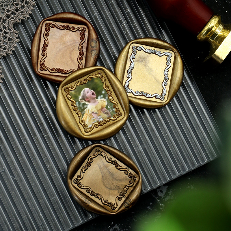 Marco de fotos de color europeo cabeza de cobre sello de pintura de fuego cabeza de sello de latón simple frontera retro Serie suministro directo de fábrica al por mayor