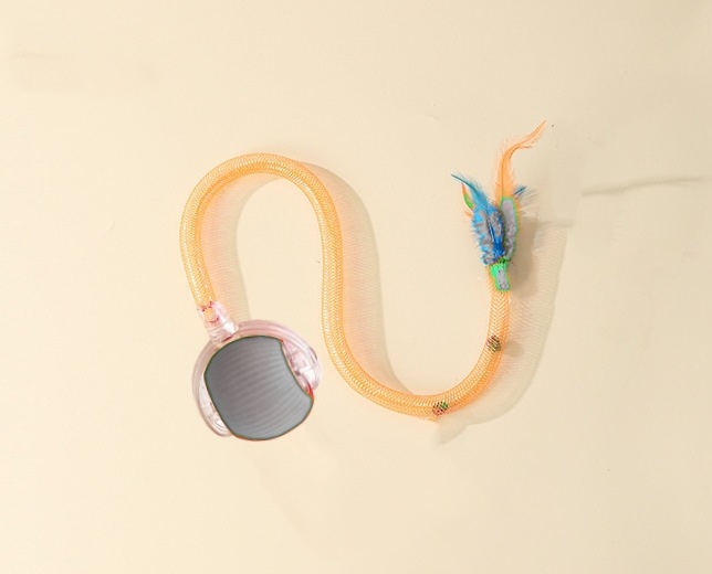 깃털 탄력 꼬리 고양이 놀리는 공 - 회색