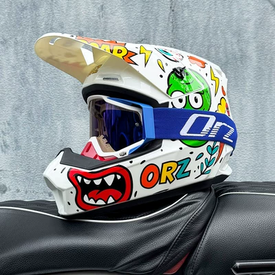 Biking Downhill Full-Cover Helmet, All-Season, Motosiklet kaskı (dəbilqə) - white-kexuorz-white-and-blue-frame-s