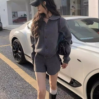 韩系新款时尚针织套装减龄显瘦翻领毛衣开衫配a字针织短裤两件套