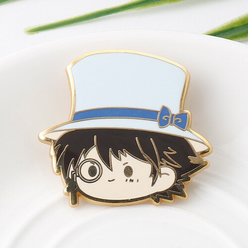 Detective Conan peripheral badges Phantom Thief Kidd brooch two-dimensional anime metal alloy couple Japanese and Korean pins