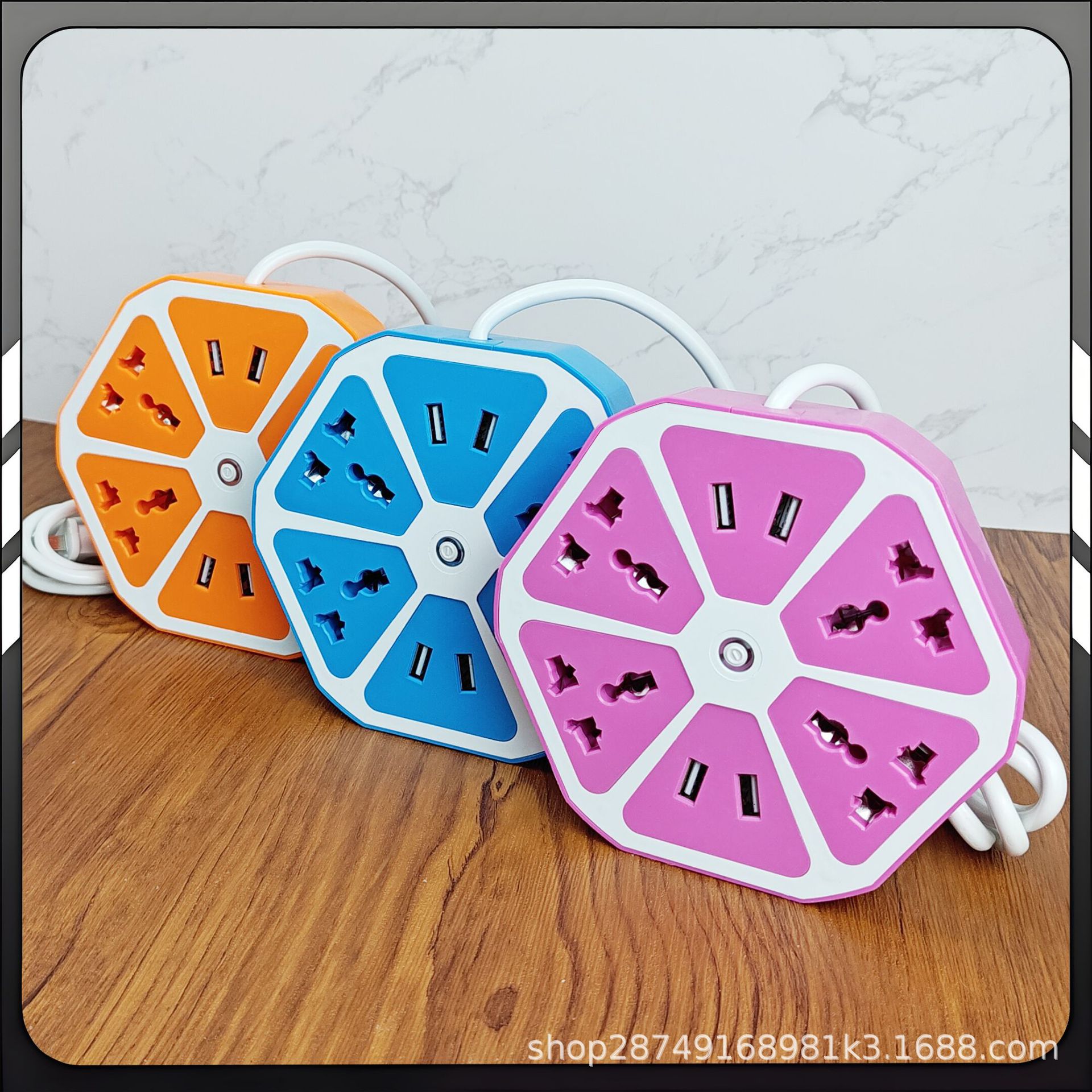 Creativa flor de ciruela USB caja de cartón de agujero universal con enchufe de cable fruta hexagonal redondo enchufe de fila africana al por mayor placa de enchufe