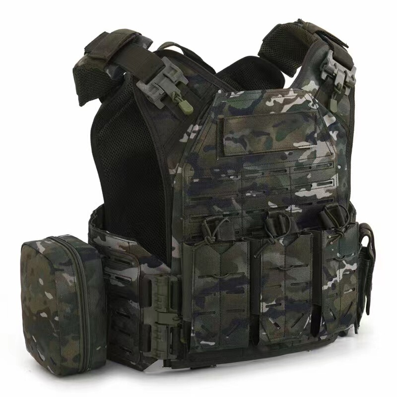 Fully Protective Tactical 1000D Fabric Vest Combat Vest Molle System Expansion Mountable Plug-In Board Can Be Quickly Disassembled