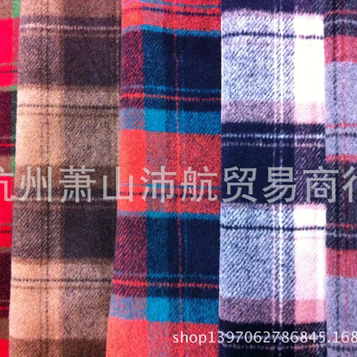 厂家直销羊毛粗纺格子现货多色供应秋冬大衣面料厚实大衣呢粗毛呢