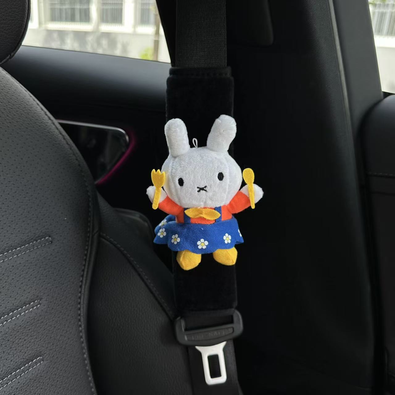 Bread Chef Miffy Rabbit Car Seatbelt Shoulder Pad Plush Doll Decorative Ornament Anti-Neck Strangling Car Interior Accessory
