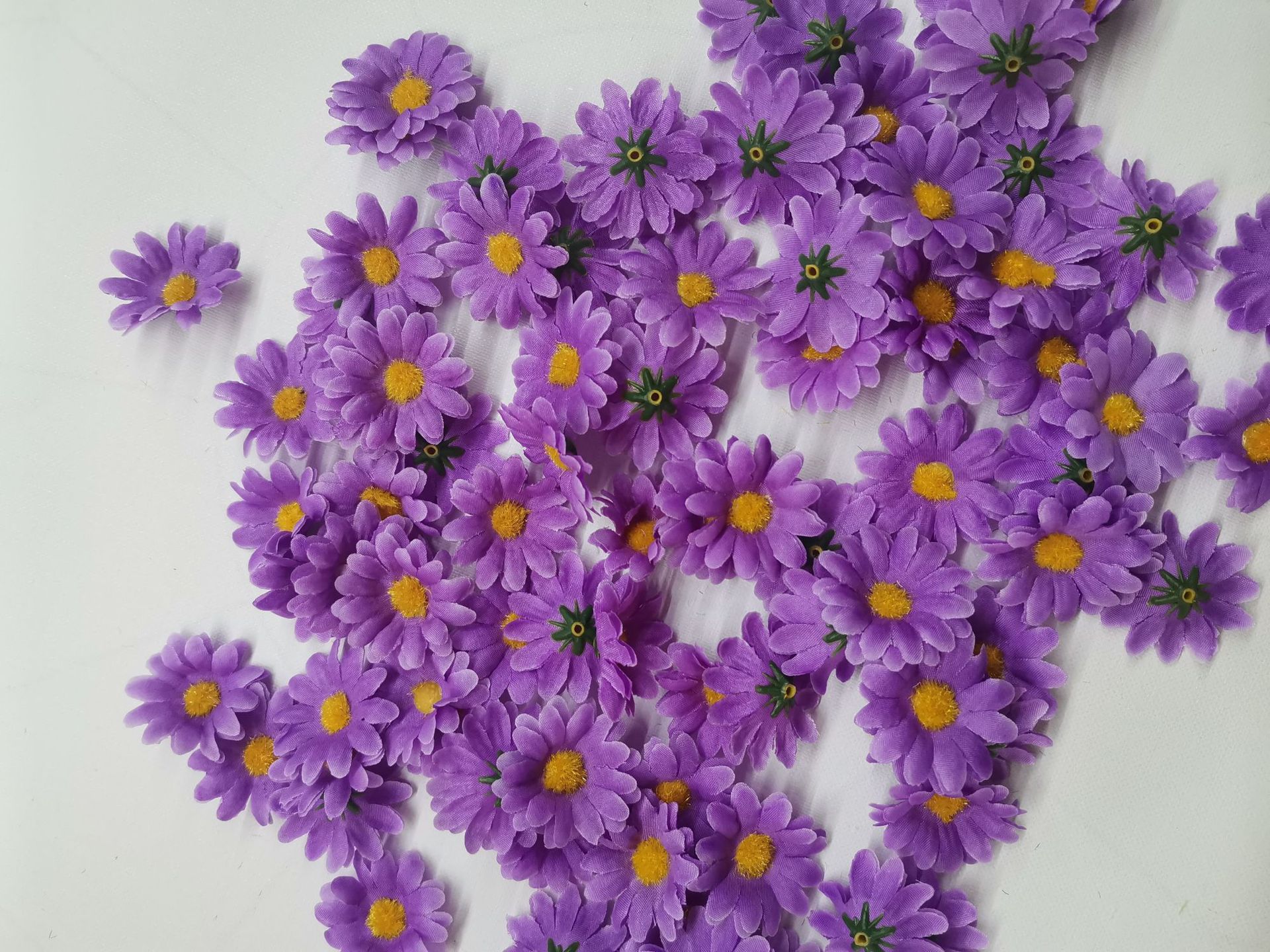 4cm de dos capas pequeño crisantemo girasol flor artificial crisantemo cabeza de flor pequeña Margarita flor artificial