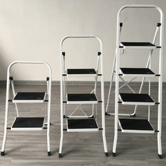 メーカー加工オーダーメイド携帯用厚手角パイプ家庭用鉄梯子炭素鋼管折りたたみ可能移動滑り止め人字はしご
