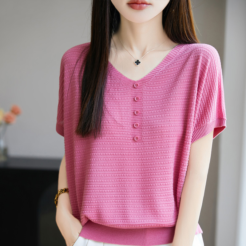 26 New Summer Style Lyocell Tencel V-Neck Knitted Short-Sleeved Cool and Thin Stylish Pullover T-Shirt Loose Fit for Women
