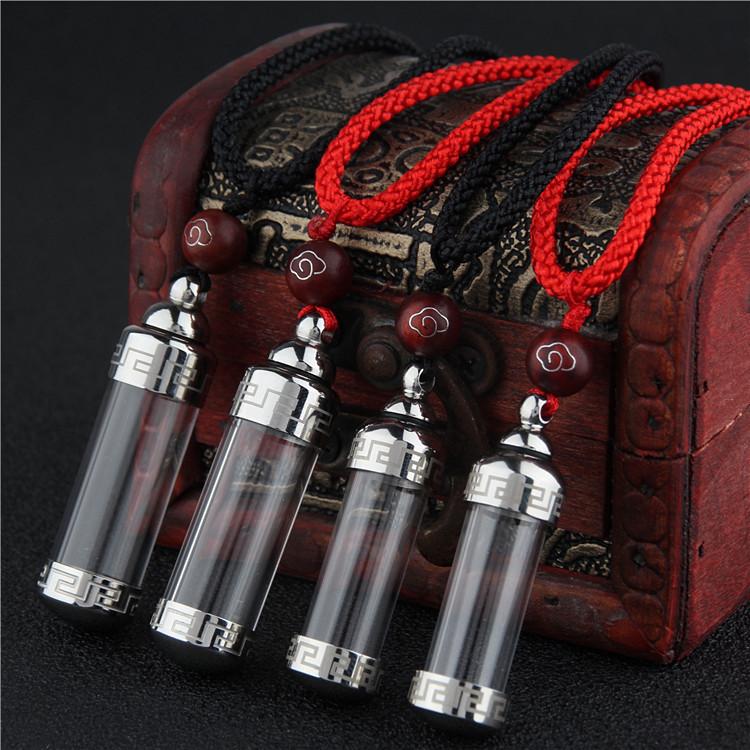 Al por mayor tubo hueco de amulet se puede abrir botella de píldora de alivio de corazón colgante botella de tesoro collar botella de camuza para hombres y mujeres