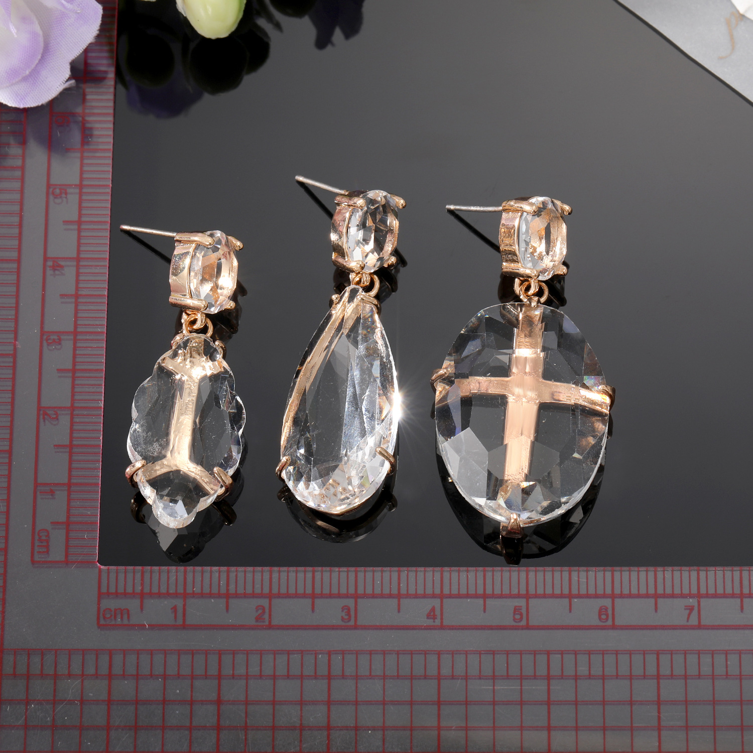 Oversized Sculptural Clear Acrylic Clip-on Earrings For Women_voghion.com